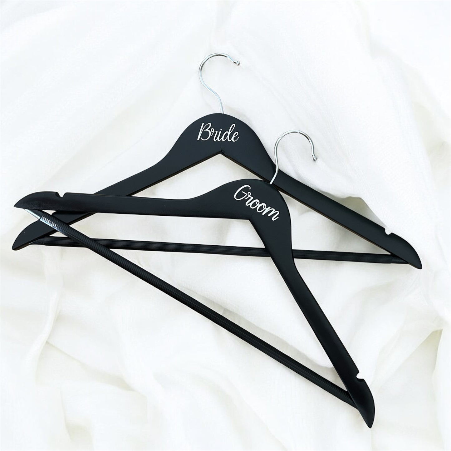 Bridal Party Hangers – Quick, Simple & Beautiful
