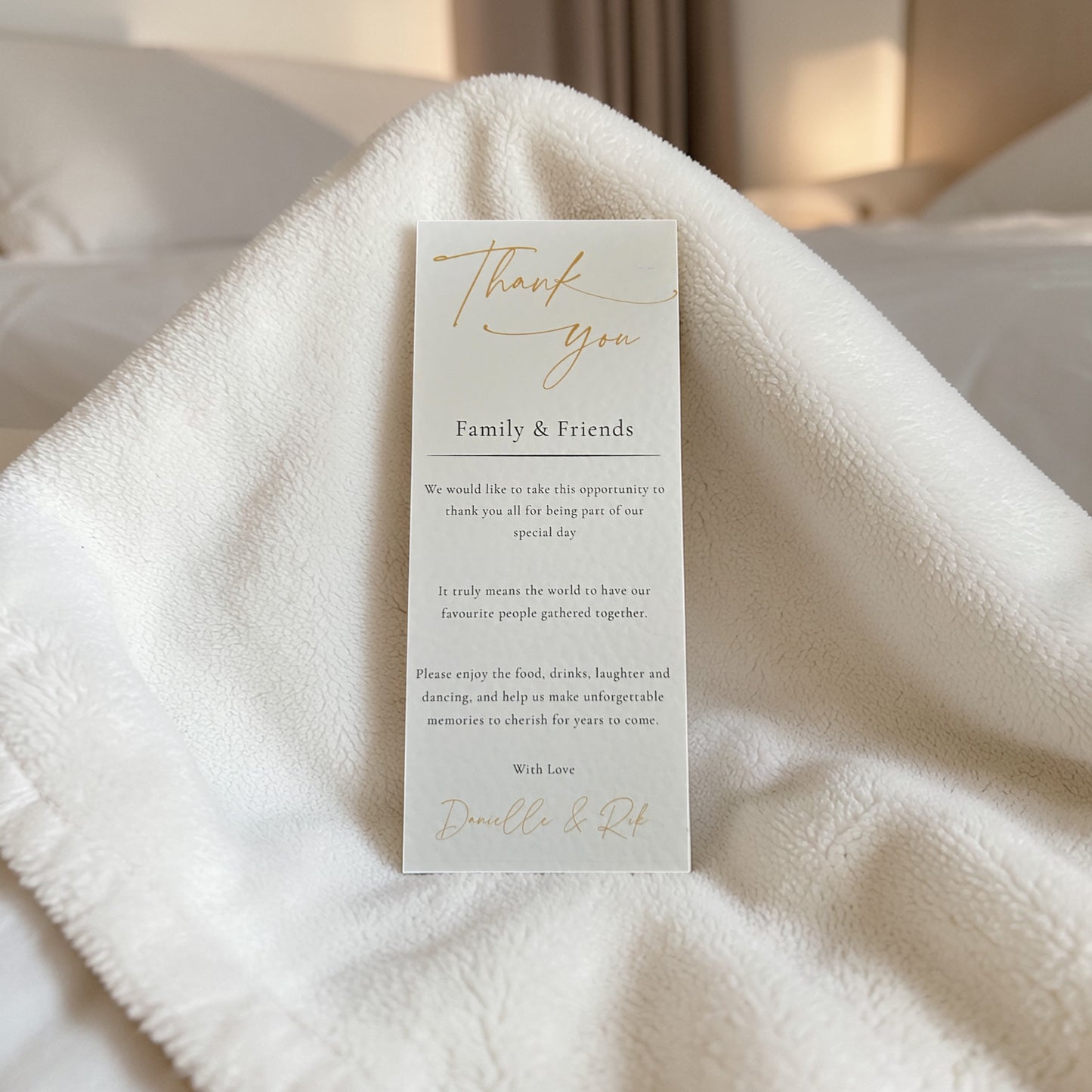 Personalised Wedding Thank You Cards | Elegant Guest Thank You Sign | Wedding Table Cards | Custom Names & Colour | Hammered Card