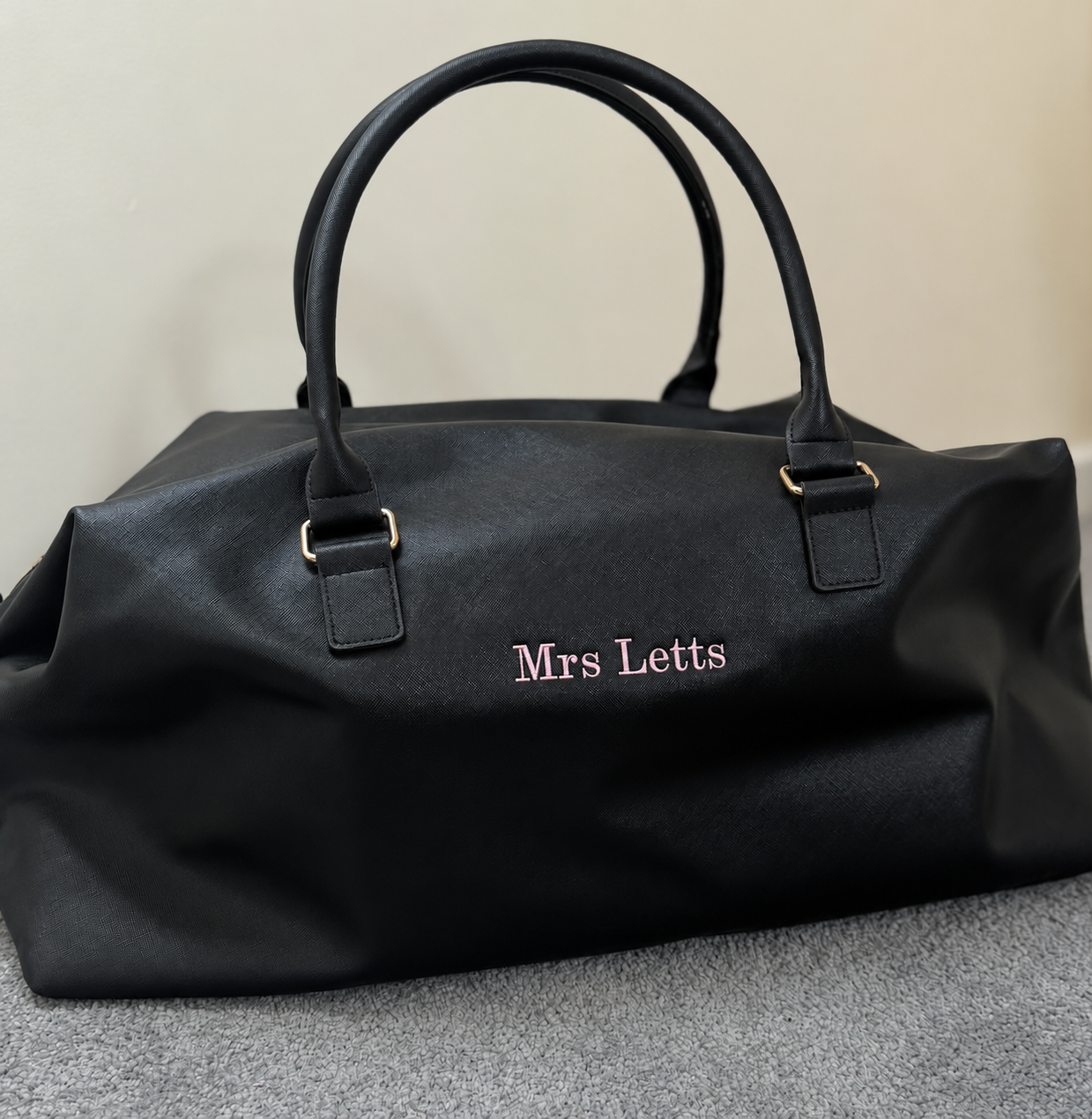 Personalised Bridal Overnight Bag | Embroidered Wedding Weekender Bag | Bride Travel Bag | Honeymoon Bag | Mrs Wedding Gift |