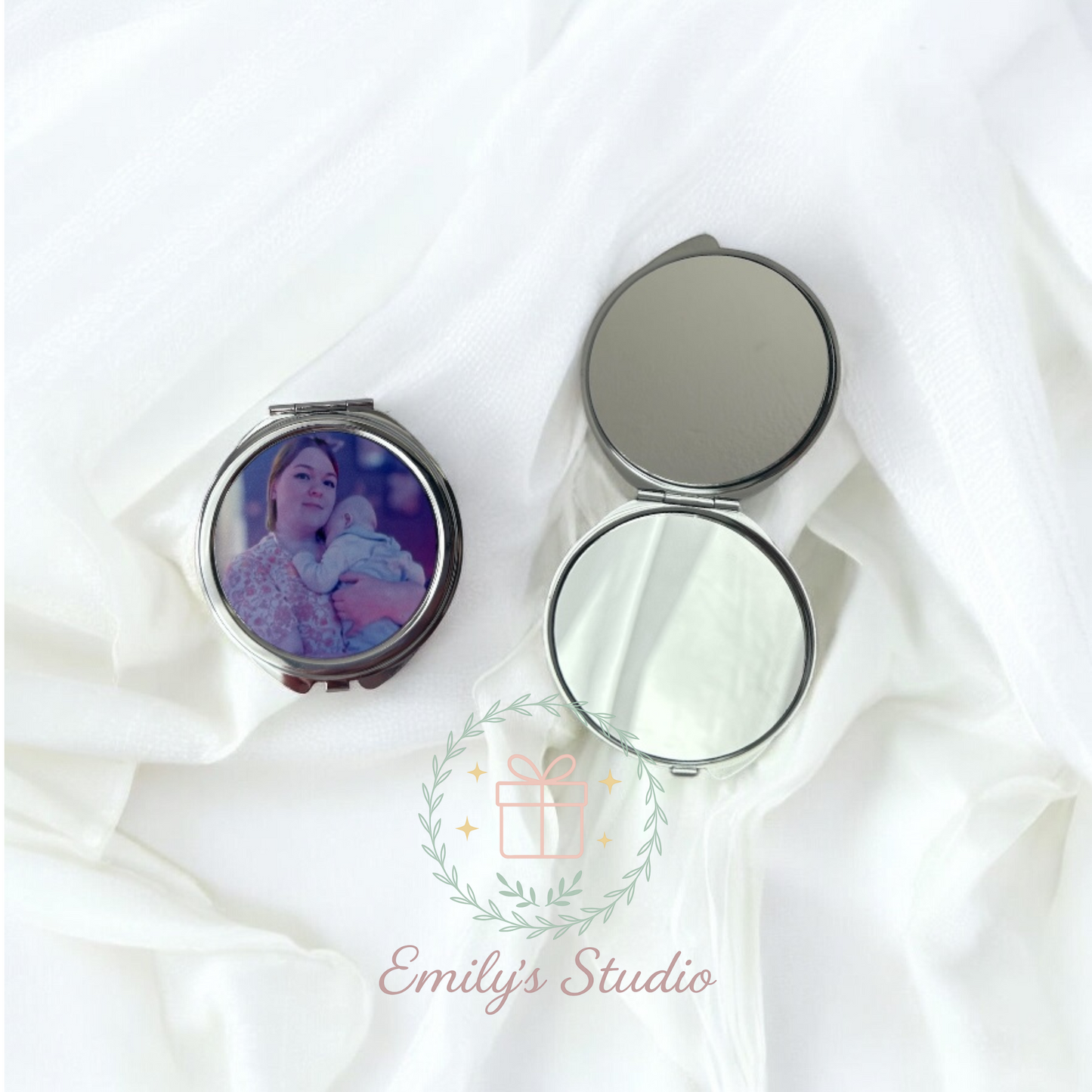 Photo Mirrors