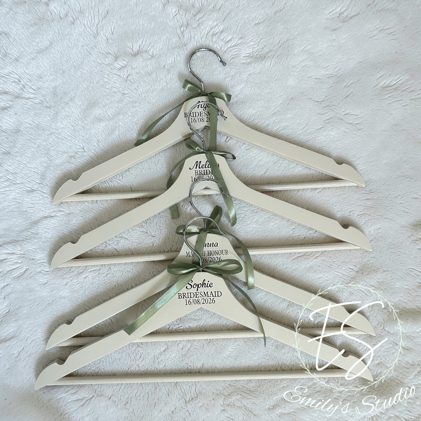 Wedding  Hangers – Quick, Simple & Beautiful