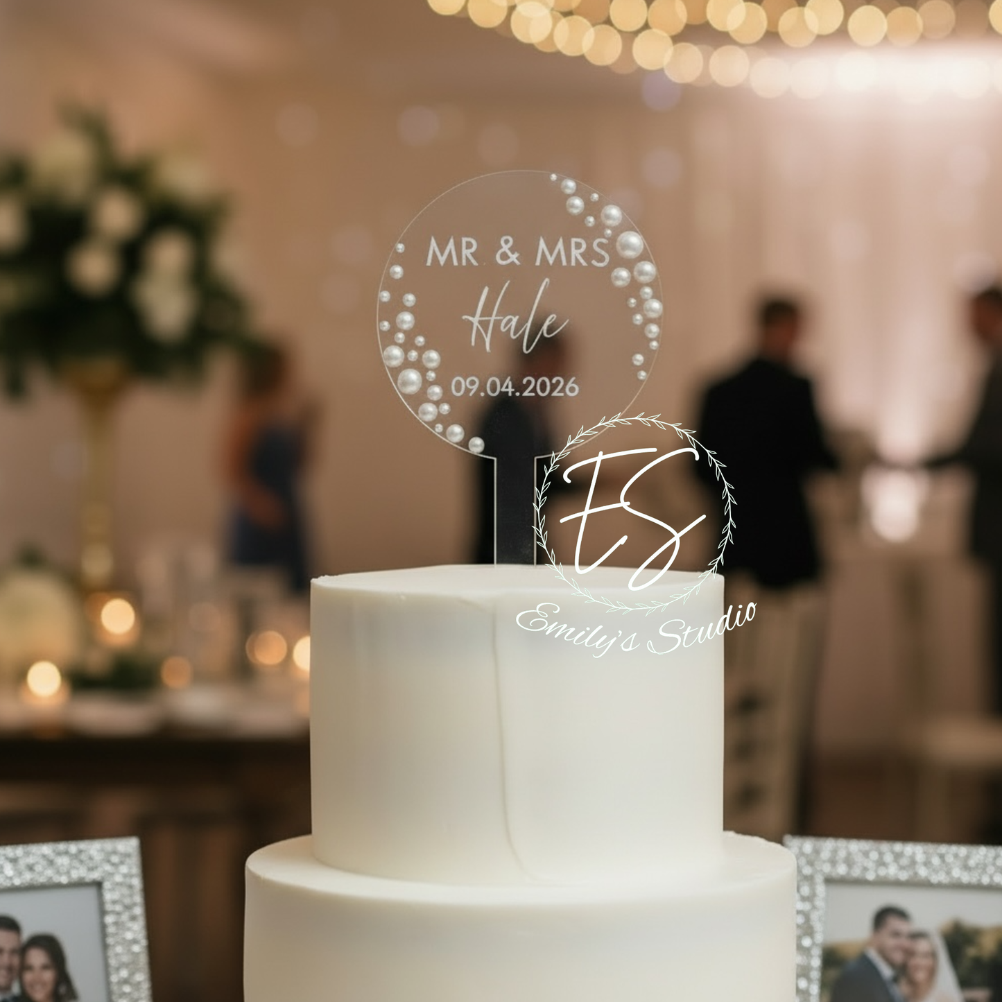 SALE Personalised Clear Acrylic Cake Topper with Pearls | Custom Name Wedding Cake Topper | 10cm Circle